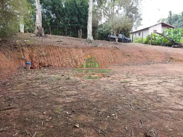 Terreno limpo pronta para construir 5km do centro da cidade