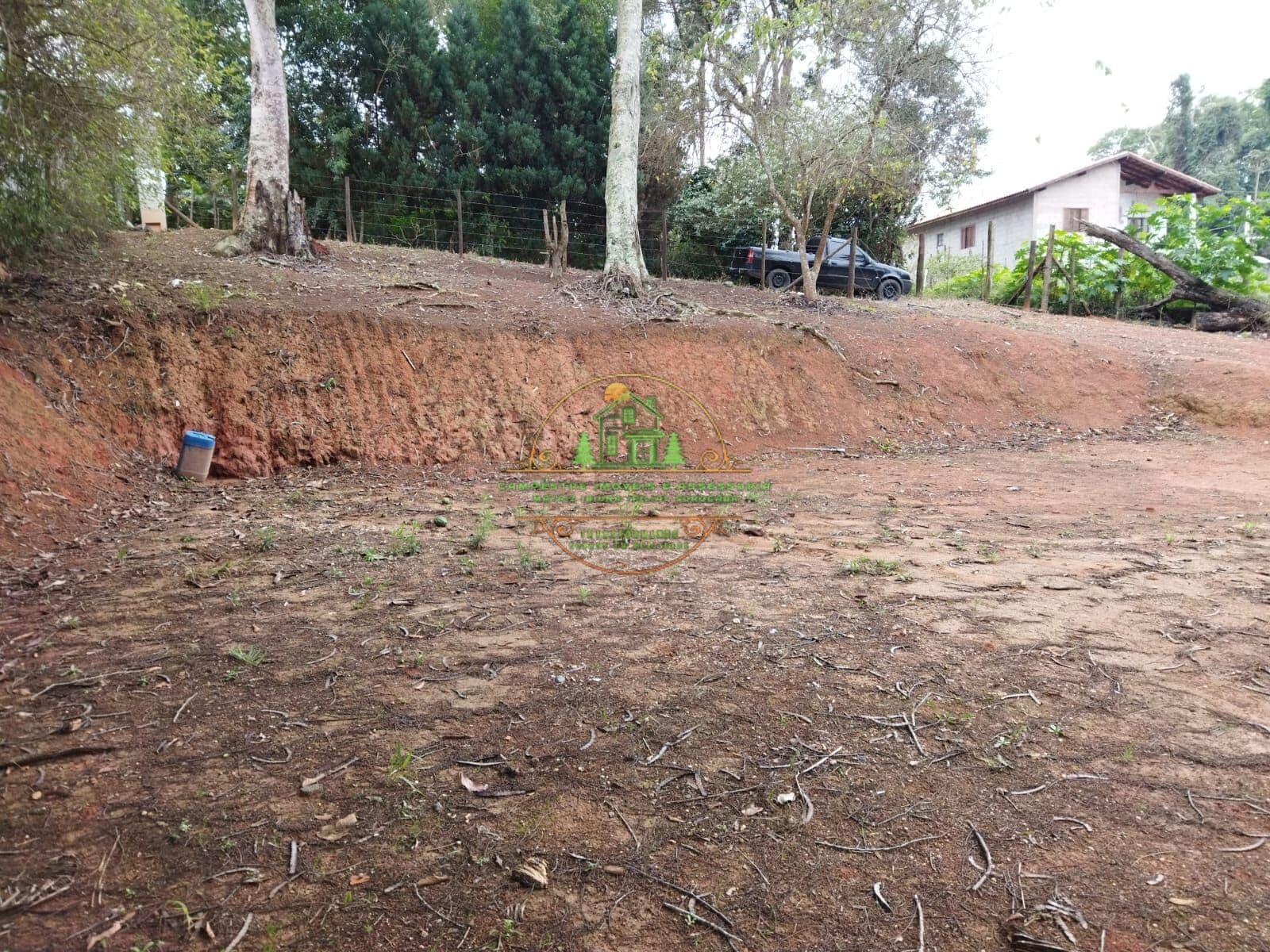 Terreno limpo pronta para construir 5km do centro da cidade