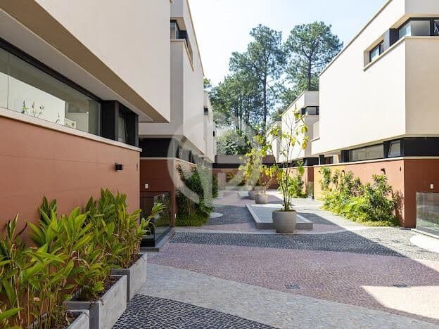 Casa Alto Padrão em Jardim Cordeiro, São Paulo/SP