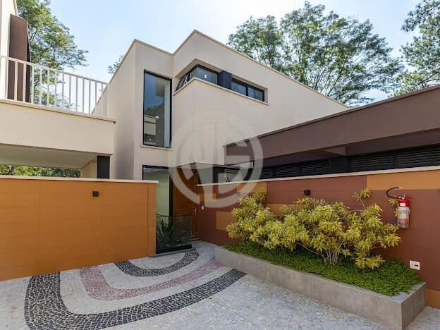 Casa Alto Padrão em Jardim Cordeiro, São Paulo/SP