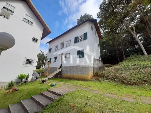 Apartamento em Nova Friburgo - Nova Suíça