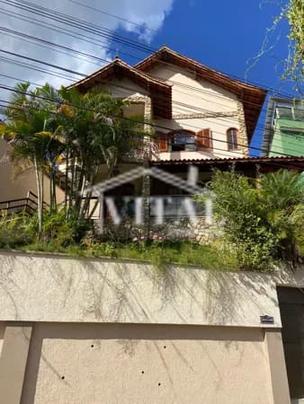 Sobrado em Nova Friburgo - Olaria