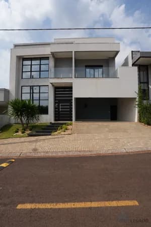 Sobrado em Cascavel - FAG