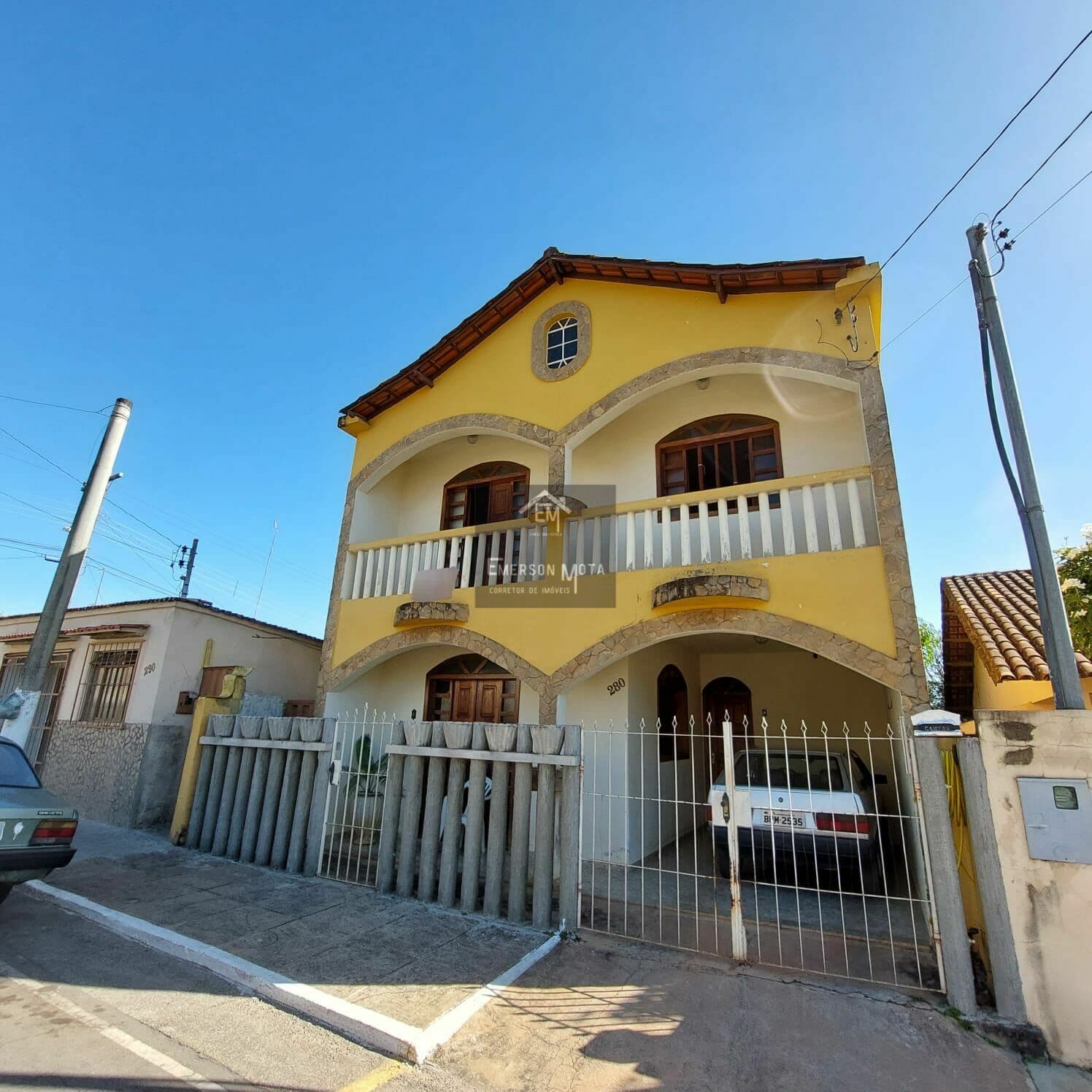 Sobrado em São Gonçalo do Pará - Centro