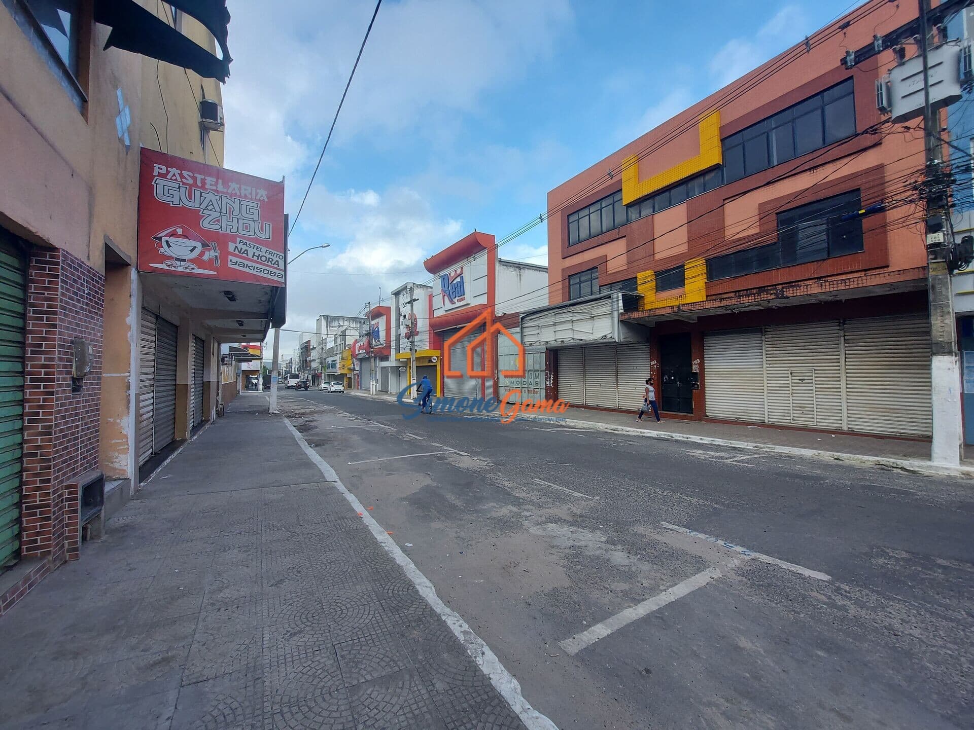 SALA COMERCIAL NO CENTRO