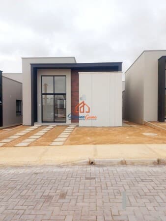 Casa Nova no SIM ,com suite e pé direito alto