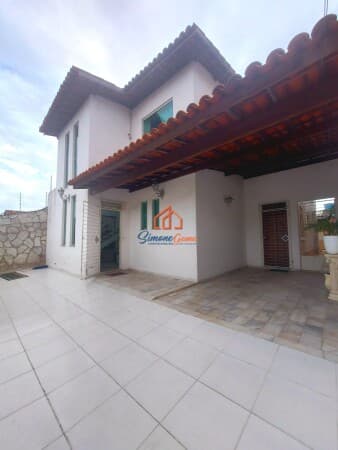 CASA PARA COMÉRCIO RUA TRANSVERSAL DA AVENIDA GETÚLIO VARGAS