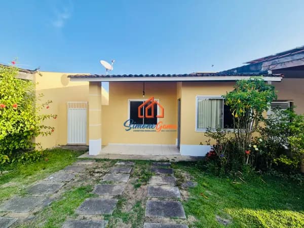 Casa em Condomínio com espaço ampliado