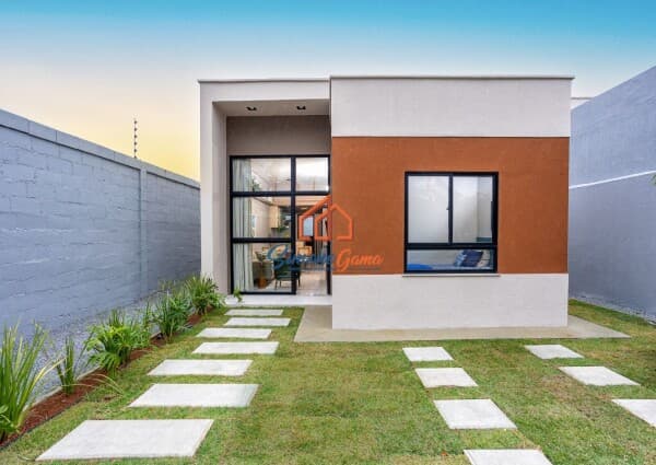 Condomínio em construção com acesso pela Noide Cerqueira
