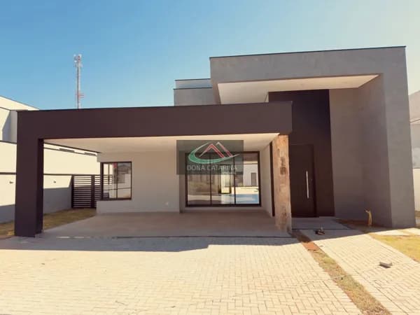 Á Venda, Residência Contemporânea em Condomínio Fechado - Sorocaba SP!