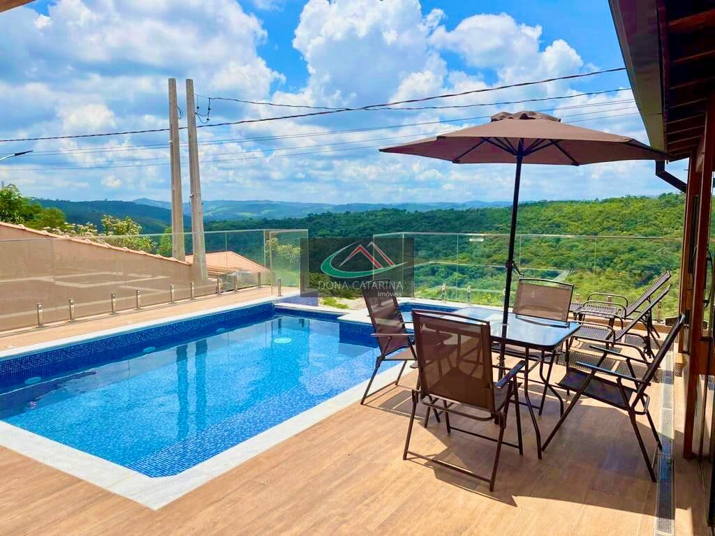 Casa Chalé em Moreiras, Mairinque/SP