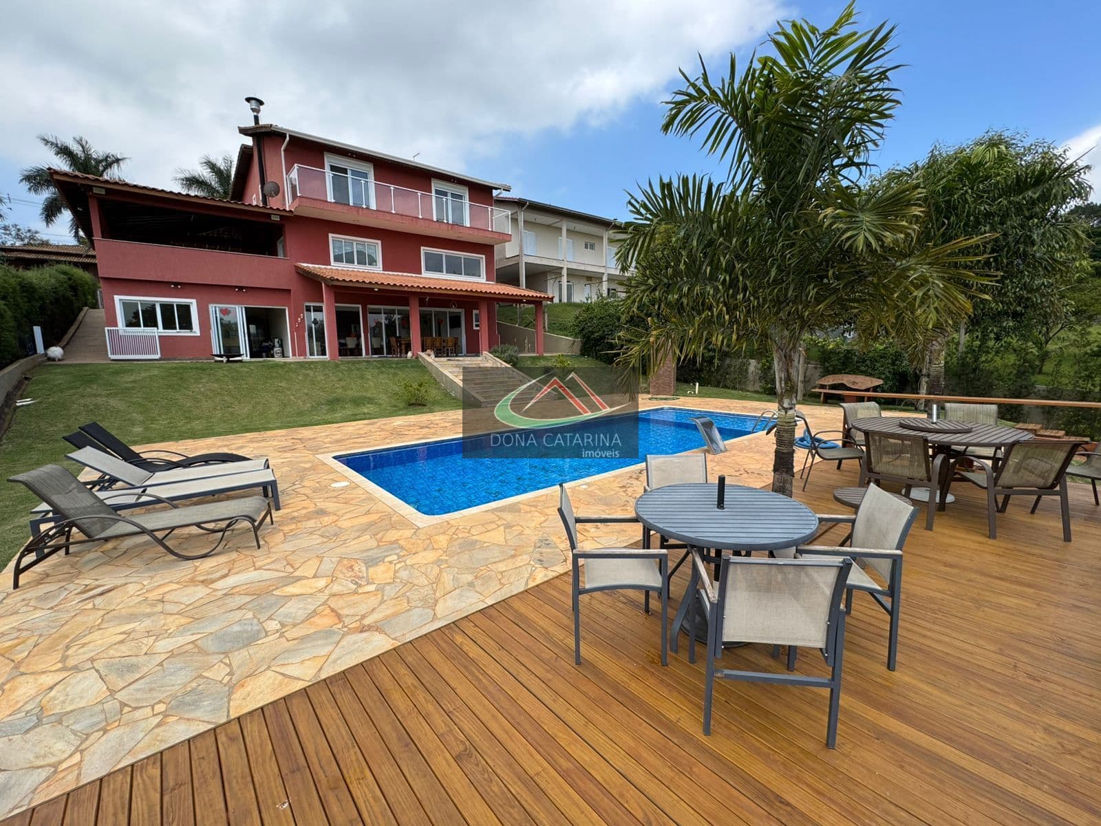 Á Venda, Casa de Campo em Condomínio fechado, Mairinque/SP