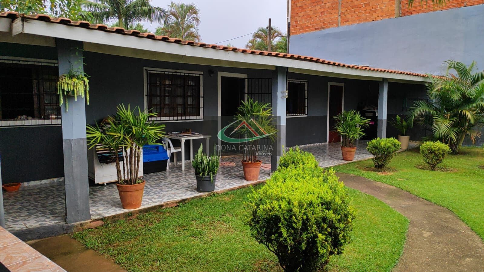 Chácara 1.400m² Terreno Plano com 05 Dormitórios, Condomínio - Itu/SP