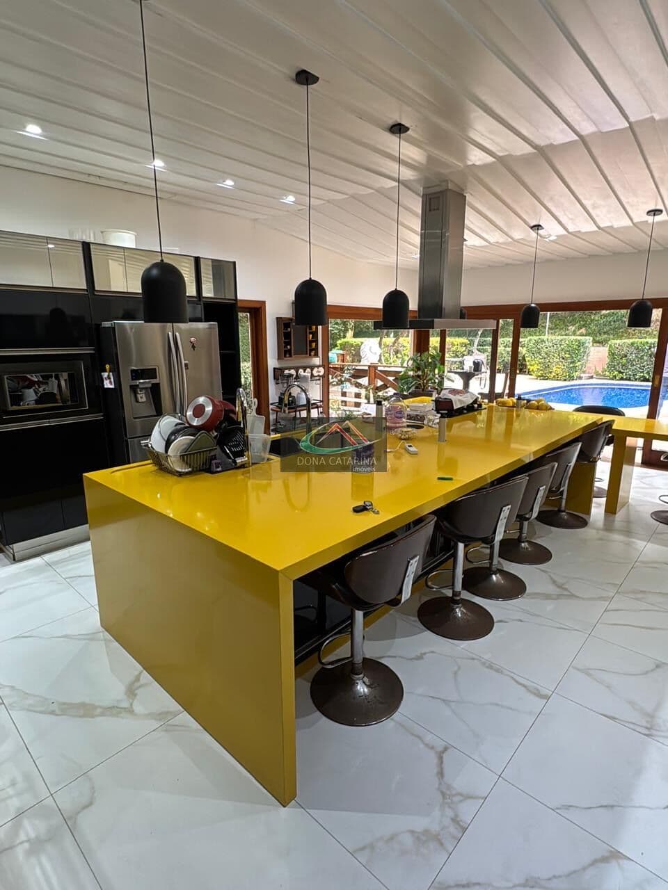 Á Venda, Casa de Alto Padrão 800m² - Refúgio de Campo no Coração do Jd. Guedala / Morumbi - São Paulo SP