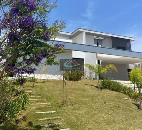 Á Venda, Residência de Alto Padrão com Design Contemporâneo e Vista Panorâmica - Itu SP