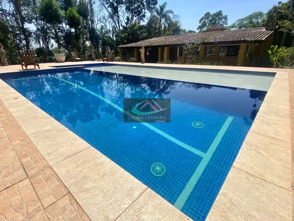 VENDE SE SITIO DE 40 000m² em São Roque - SP