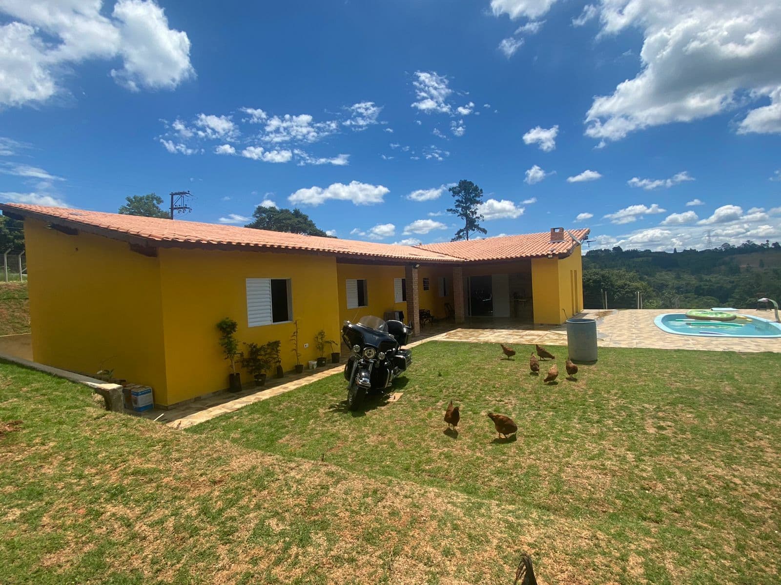 Chácara de 8.000 m² em Mairinque