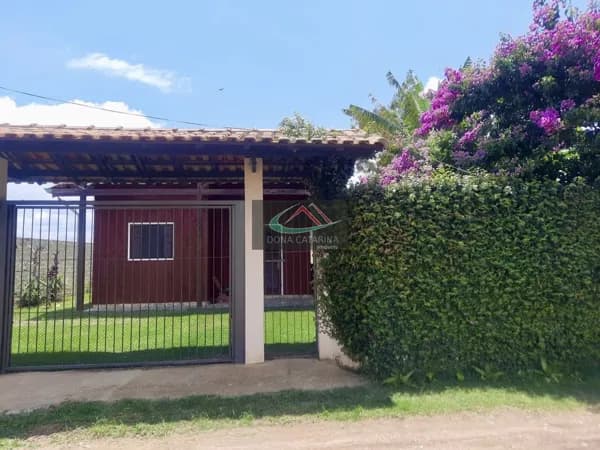 Rancho 336m², com 03 Dormitórios em Sarapuí/SP