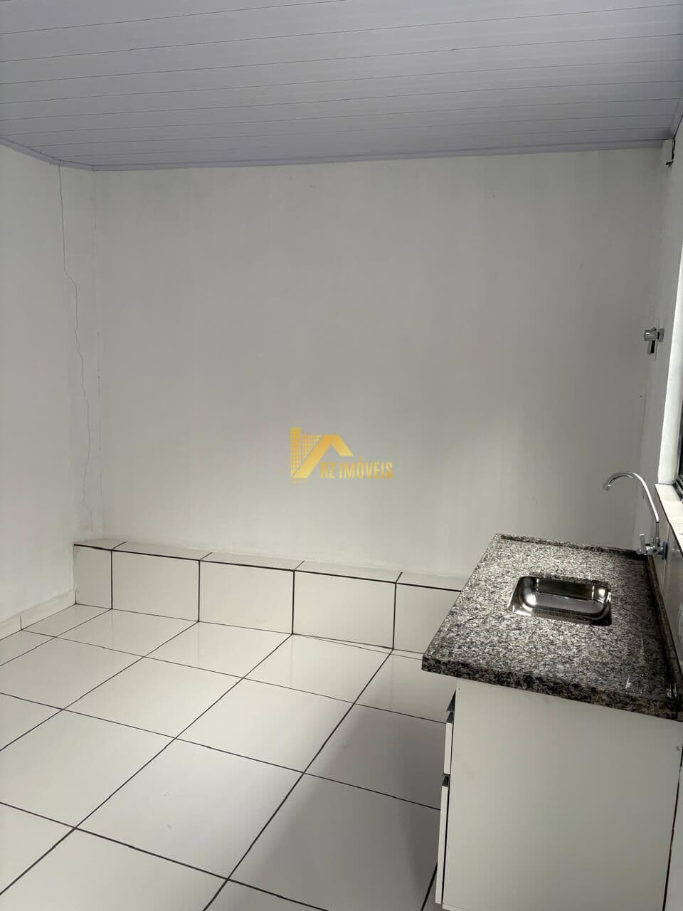Casa com 2 cômodos