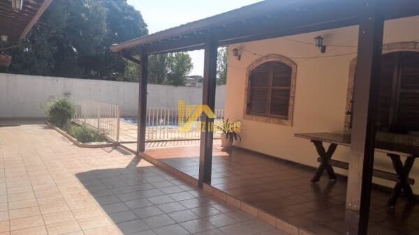 Excelente imóvel para incorporação com 1.600 m2