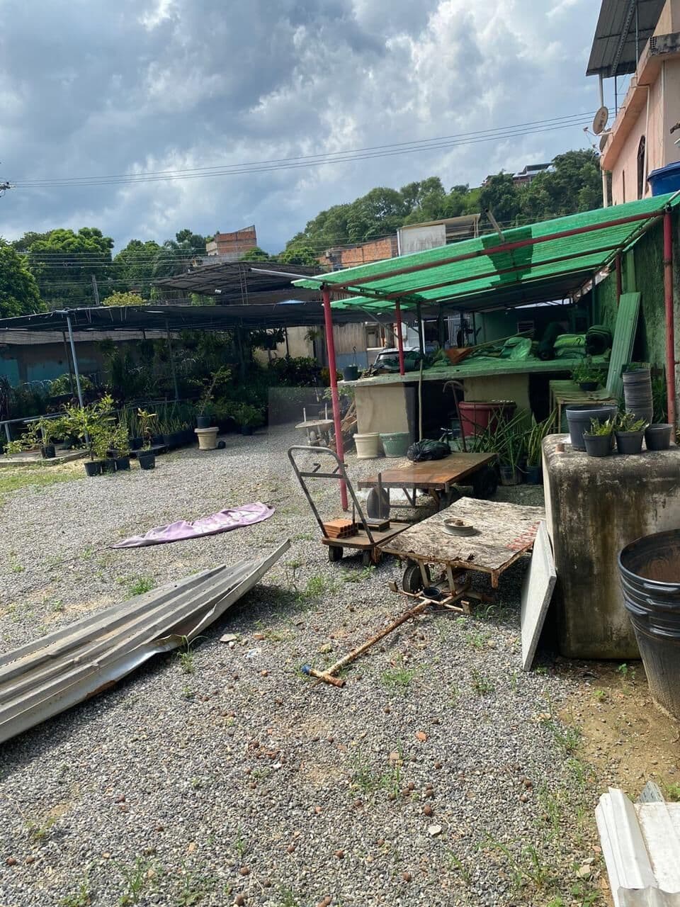 Lote/Terreno em Belford Roxo - Centro