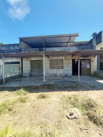 1 LOJA, 2 KIT NET E UMA CASA 2QTS