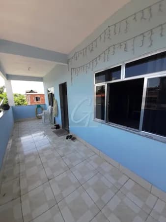 VENDO CASA SOBRADO DE 3 QUARTOS EM HELIOPOLIS