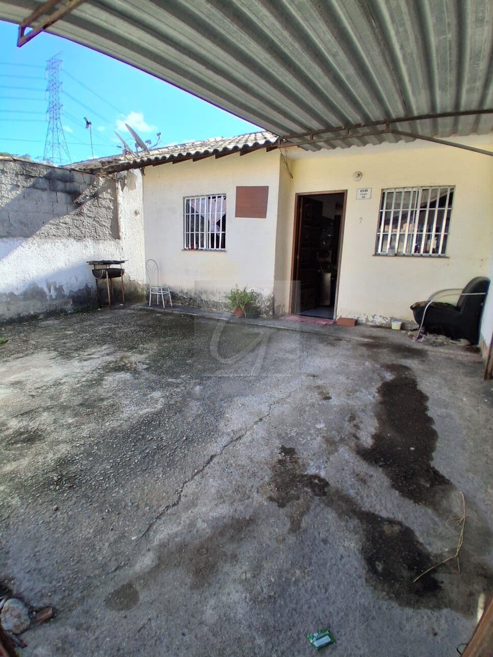 Casa Linear em São Vicente, com 2 quartos próximo a praça de São Vicente