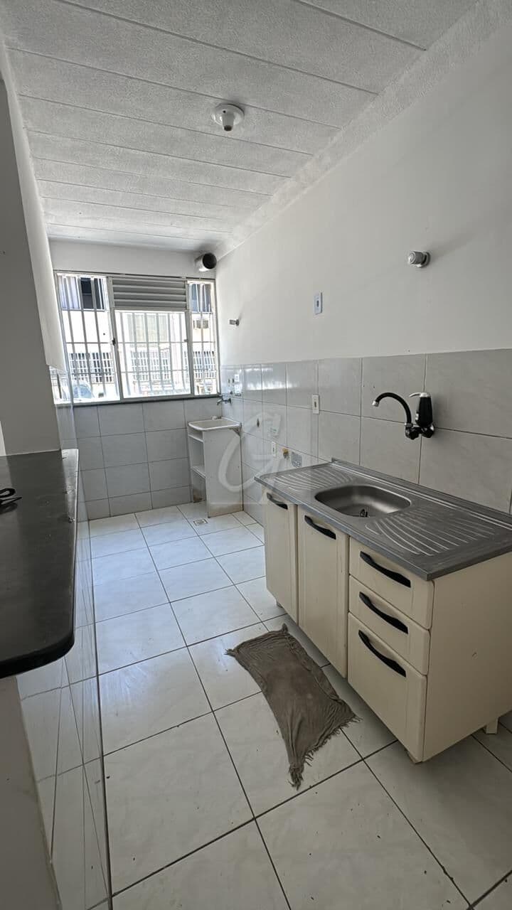 Apartamento com 2 quartos, no Centro de Belford Roxo.