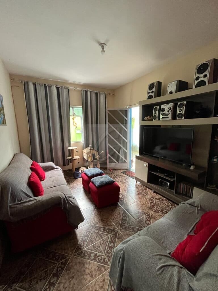 Casa Padrão em São Vicente / Belford Roxo