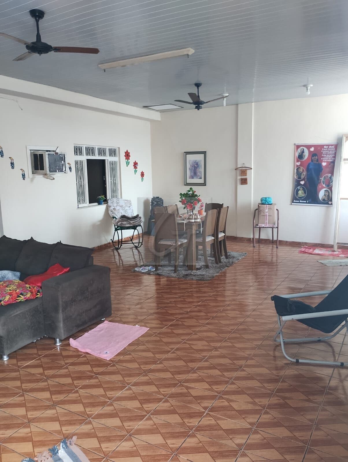 Casa em Areia Branca, ótima localização!