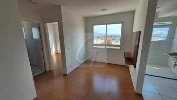 Ótimo apartamento no Condomínio Dez Portal com 2 quartos