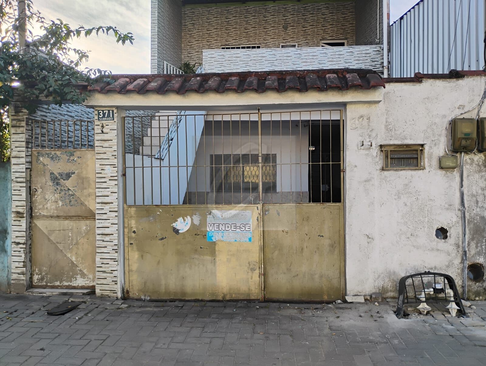 Casa Linear em Areia Branca com 3 quartos