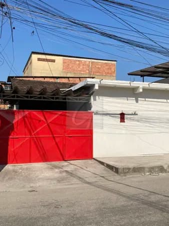 Duas Casas pelo preço de Uma, na Piam.