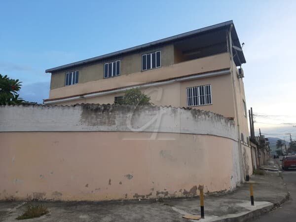 Casa de Alvenaria para comercio, clinica e colegio em areia Branca