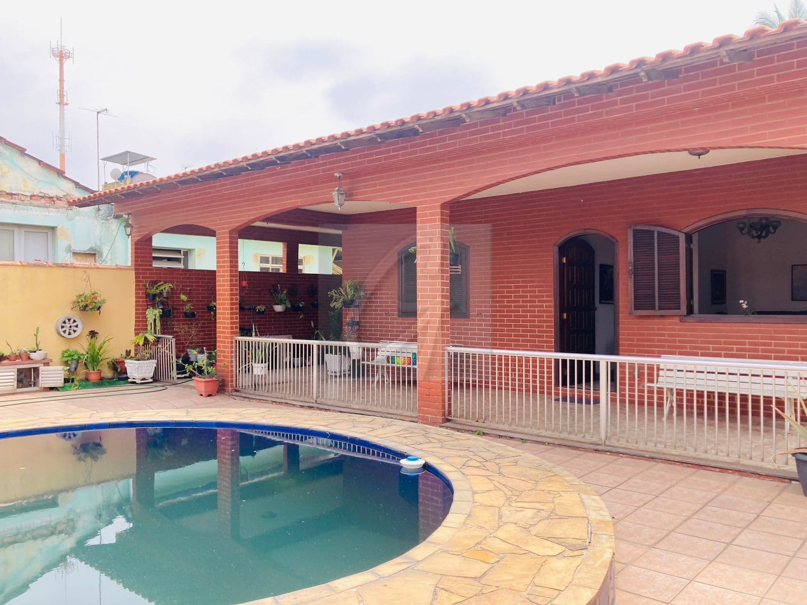 Casa Alto Padrão com 3 quartos em Parque São Bernardo, Belford Roxo