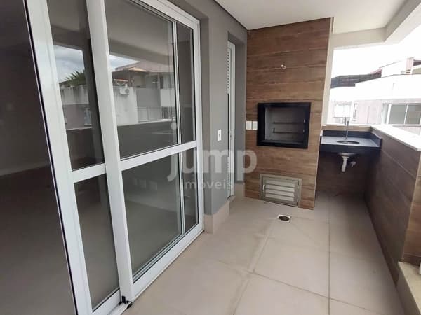Condomínio novo / Aptº 2 dormitórios (1 suite), cozinha americana, 107 m² no Itacorubi