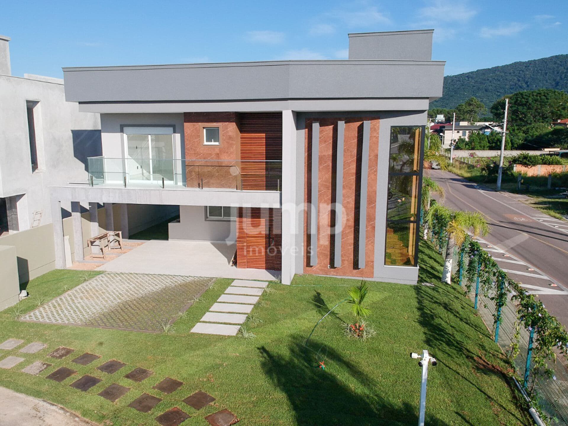 Casa com 3 suítes em condomínio fechado no Rio Vermelho - Florianópolis/SC