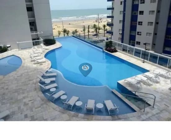 APTO FRENTE AO MAR 2 Dormitorios com Closet Praia Grande