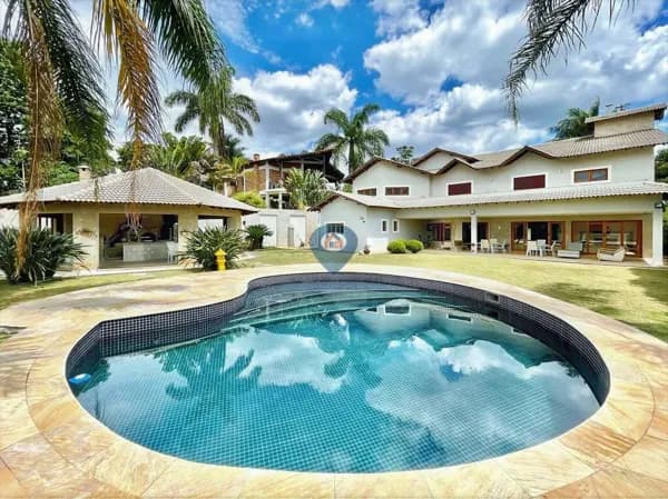 5 suítes, 70% MOBILIADA, lareiras, piscina, gourmet!
