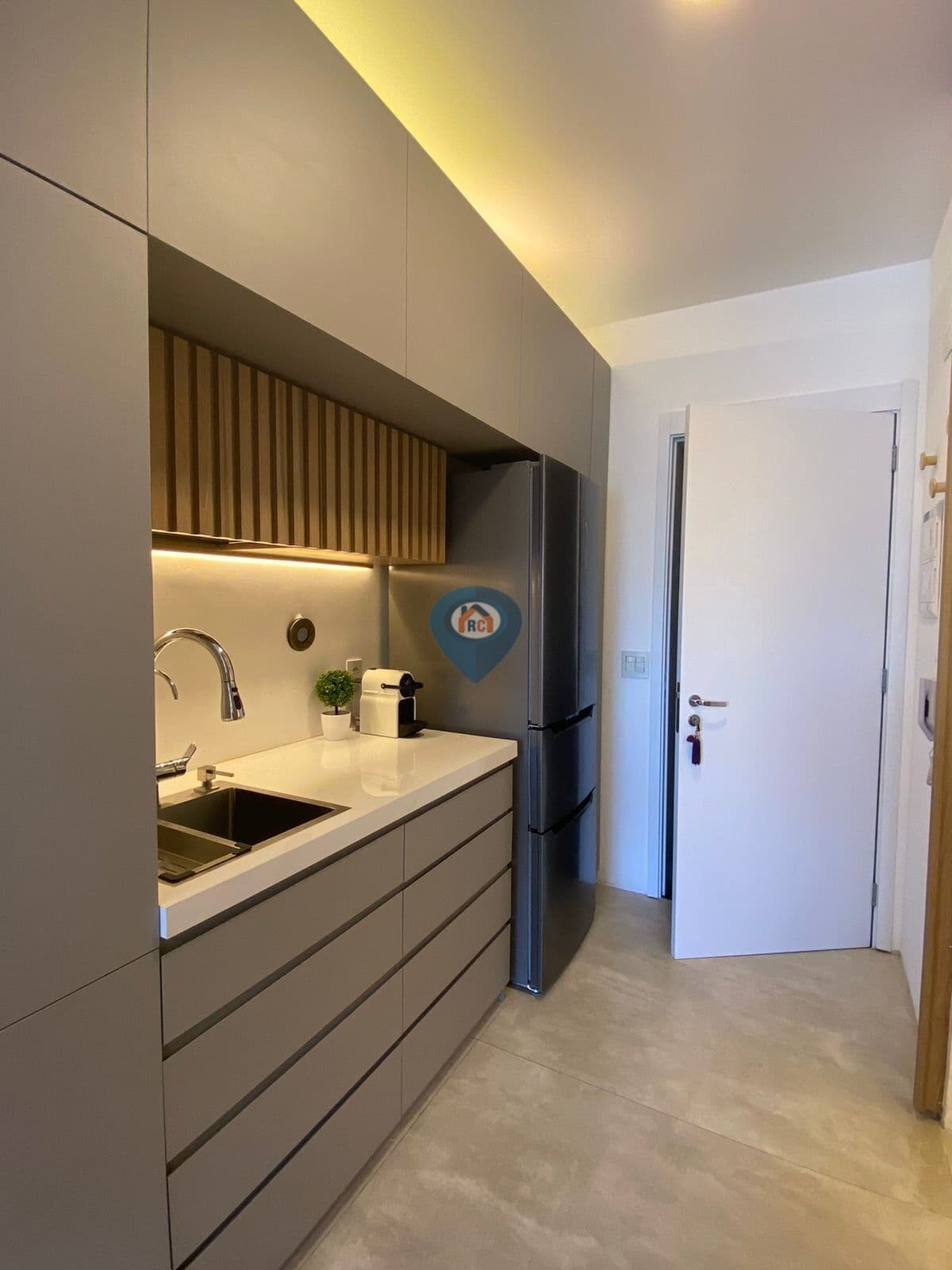Apartamento studio de 30m² Bem Localizado