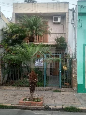 Sobrado em Porto Alegre - Cidade Baixa