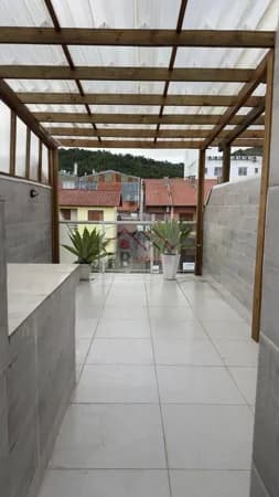 Casa Sobrado com duas suítes e terraço