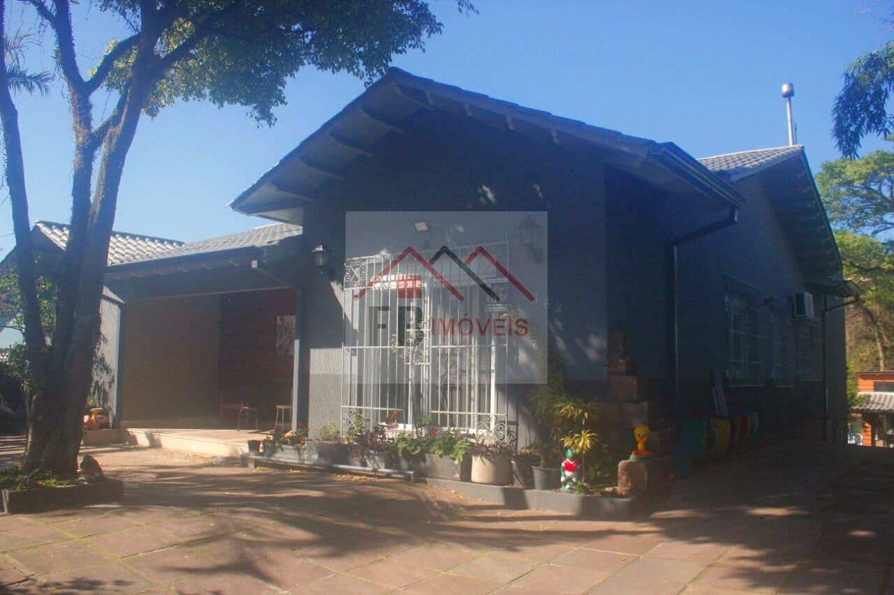 Casa Alto Padrão no Menino Deus