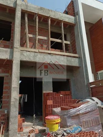 Sobrado em Porto Alegre - Hípica