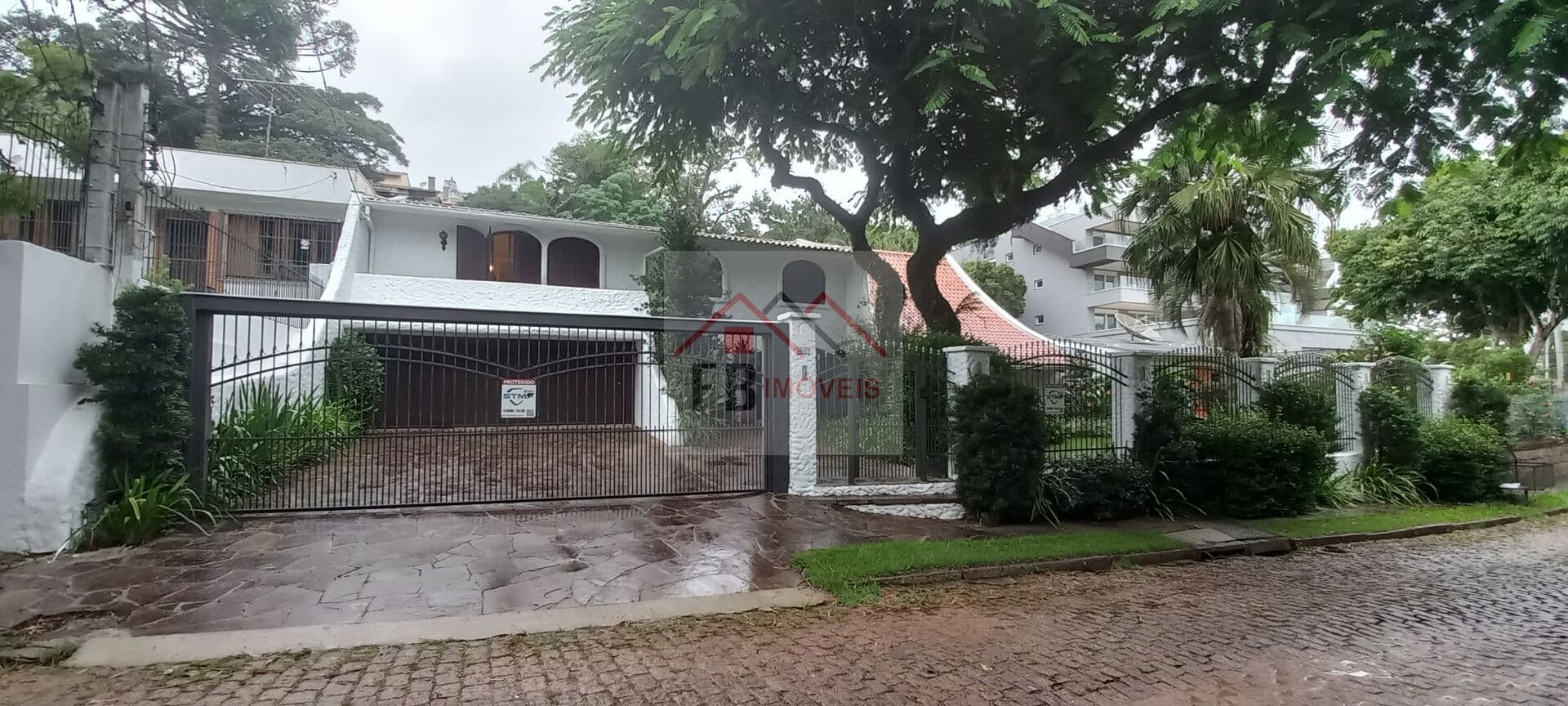 Casa em Porto Alegre - Camaquã