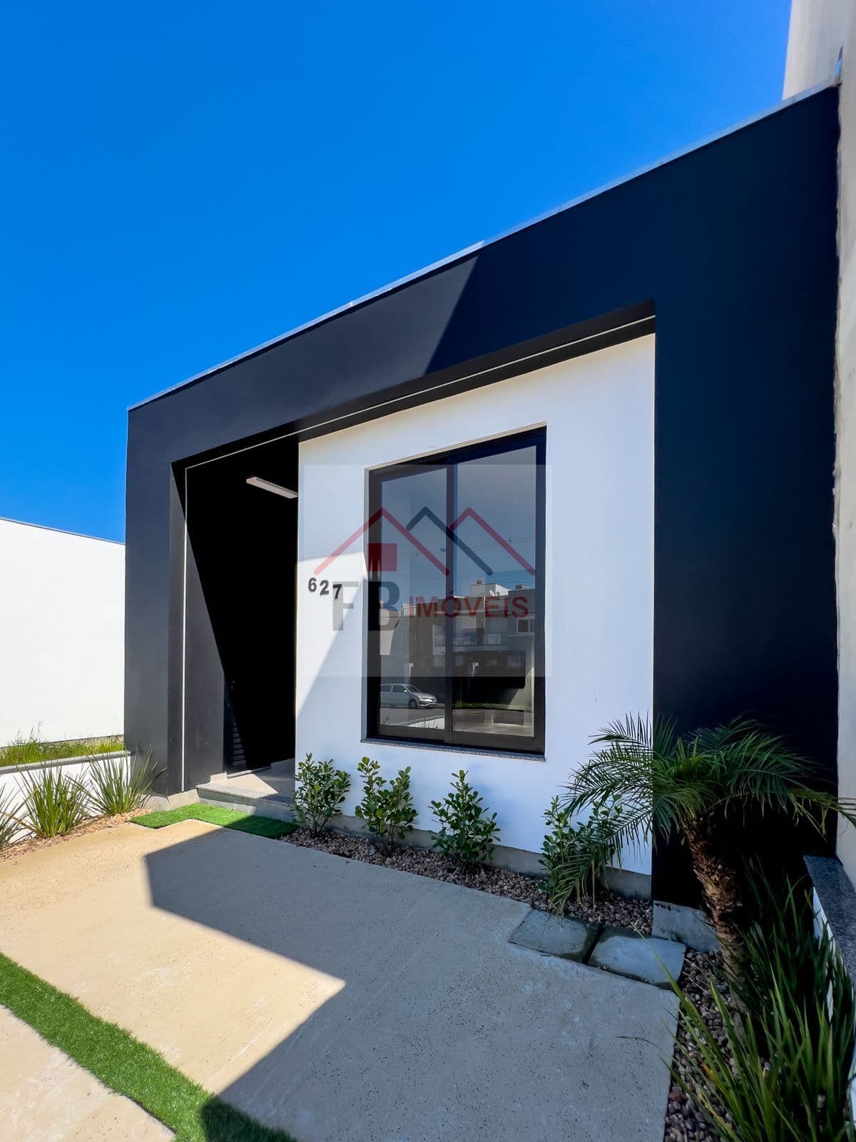 Casa com 3 Quartos à venda, 70m² - Hípica