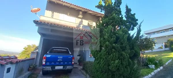 Casa em Porto Alegre - Hípica