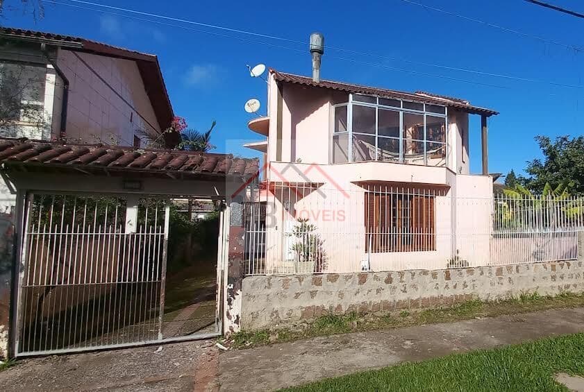 Casa a Venda - 253.35m², 3 dormitórios, sendo 1 suites, 4 vagas - Serraria