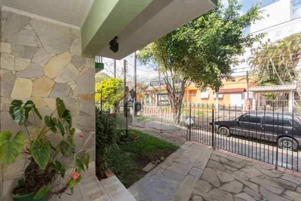 Casa Sobrado em Nonoai, Porto Alegre/RS